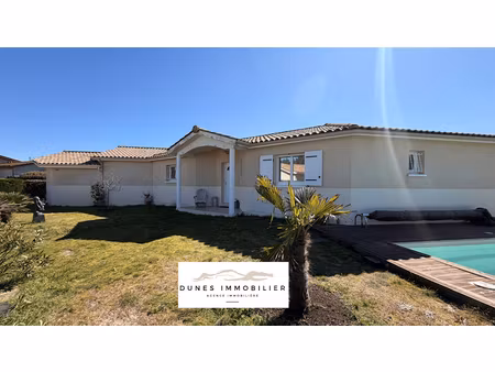 vente maison 4 pièces 110 m² à vensac (33590)  473 500 €