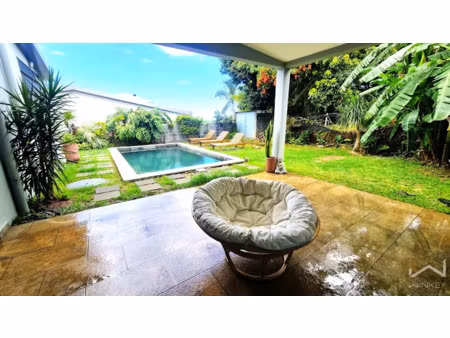 vente villa 4 pièces 94 m² à sainte marie (97438)  485 000 €