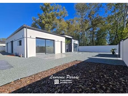 maison récente avec garage