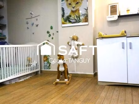 maison aux beaux volumes avec ses 9 pièces 222 m²