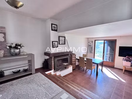 vente villa 5 pièces 200 m² à la cadière-d'azur (83740)  595 000 €