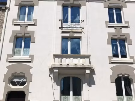 vente bâtiment 17 pièces