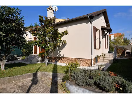 vente maison 5 pièces 110.4 m² à chatou (78400)  645 000 €