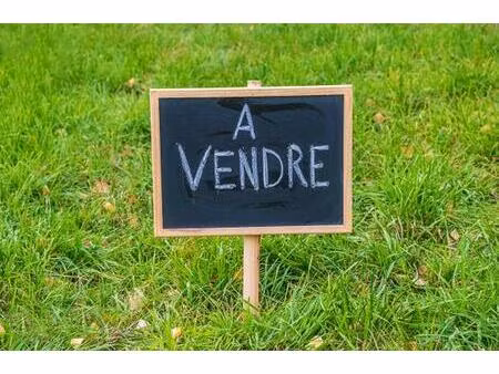 terrain constructible - rives-de-l'yon