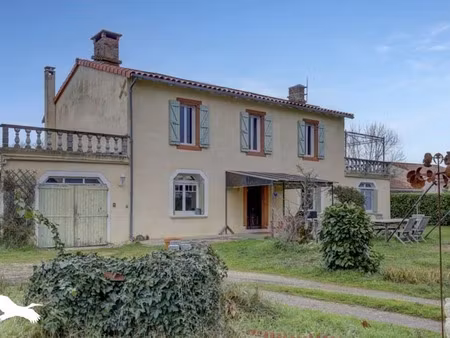 vente maison 7 pièces 224 m² à saint-sulpice (81370)  484 900 €