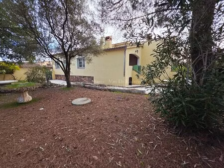 villa t4 - appartement t2- studio - garage- jardin