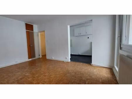 location appartement 2 pièces 40 m² à metz (57000)