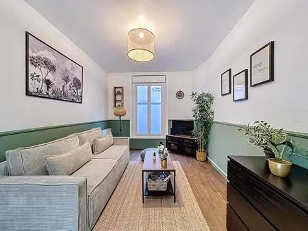 à vendre - appartement meuble - hyper centre - reims