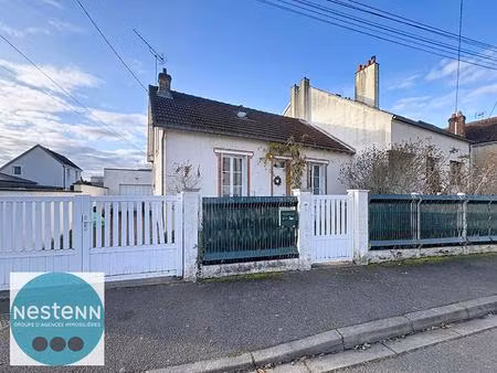 maison à vendre à orléans - 5 pièces  3 chambres