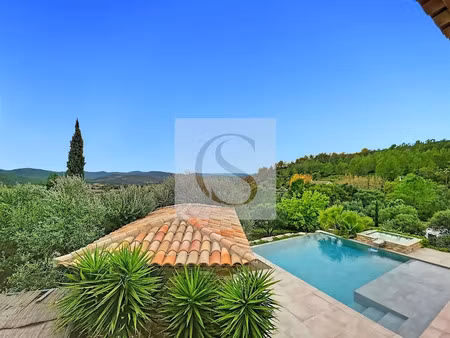 vente maison 5 pièces 160 m² à les arcs (83460)  1 090 000 €