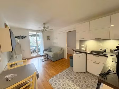 vente appartement 2 pièces 24.56 m² à la seyne-sur-mer (83500)  160 000 €