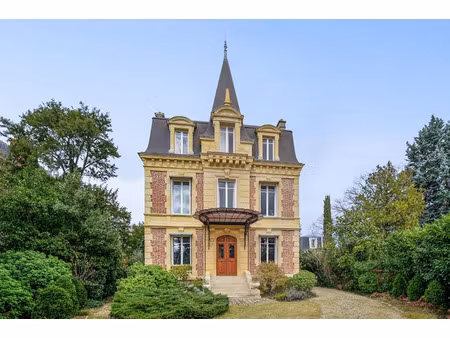 vente maison 8 pièces 232.52 m² à le vésinet (78110)  1 812 800 €