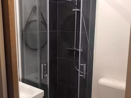 location meublée appartement 1 pièce 17 m² à cergy (95000)  600 €