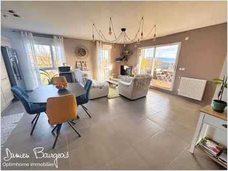 appartement t3 de 70m3 avec terrasse et double garage