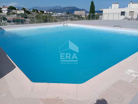 à vendre/ fabron: studio de 30m2  balcon et piscine