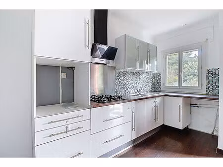 appartement t2 dans petite copropriete proche airbus et aeroport