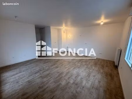 appartement 3 pièces 64 m²