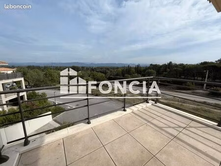 appartement 3 pièces 56 m²