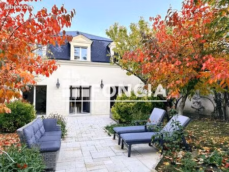 maison 7 pièces 180 m²