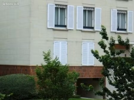 studio 1 pièce 18 m²