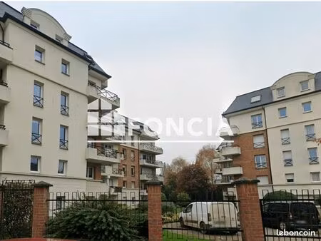 appartement 3 pièces 68 m²