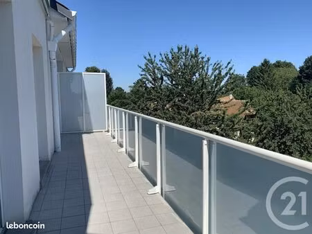 appartement 3 pièces 63 m²