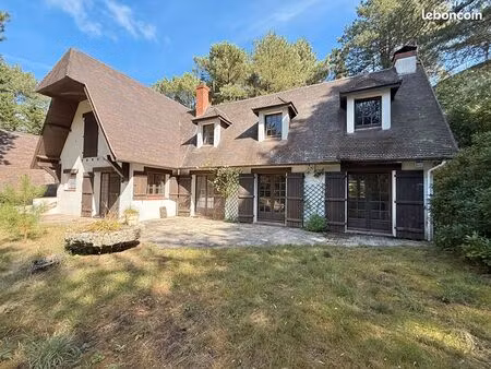 villa 6 pièces 145 m²