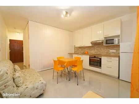 studio meublé refait à neuf sur aspretto avec jardinet