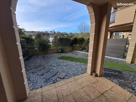 appartement 70 m² laval