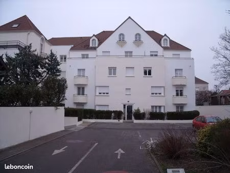 studio 1 pièce 29 m²