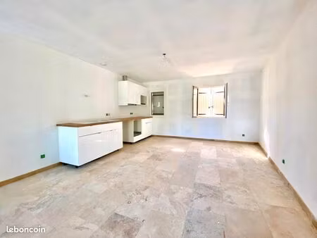 appartement 3 pièces 75 m²