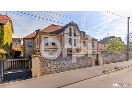 garage 13 m² senlis