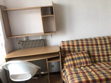 studio 1 pièce 18 m²