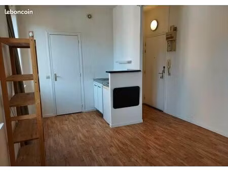 appartement 1 pièce 17 m²