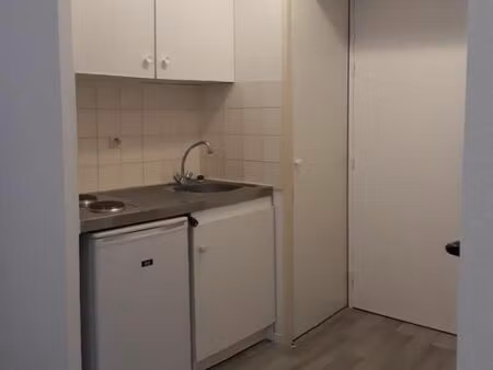 appartement 1 pièce 19 m²