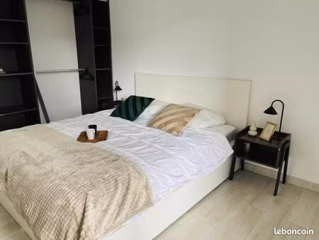 t2 meuble bien equipe