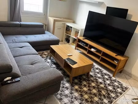 t2 meublé 30 m² avec balcon – calme – clim – 13006 marseille