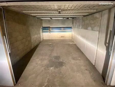 pas de frais d’agence box à louer