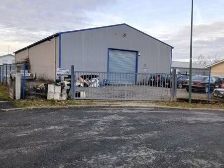 local hangar stockage