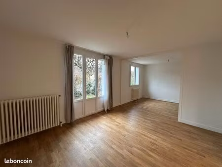maison 3 pièces 79 m²