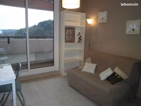 studio 1 pièce 15 m²