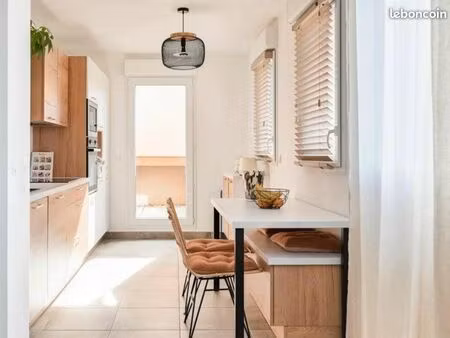 t4 avec terrasse & grand garage