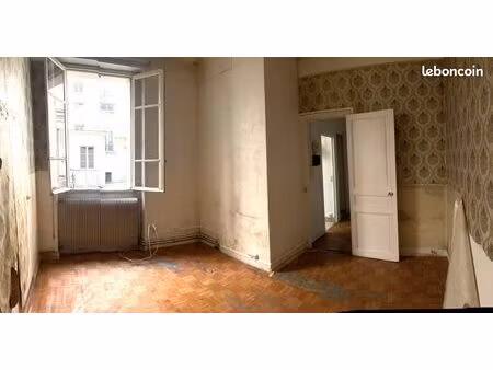 f1 a renover entierement