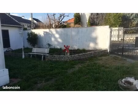 maison de plain pied ensoleillée au calme