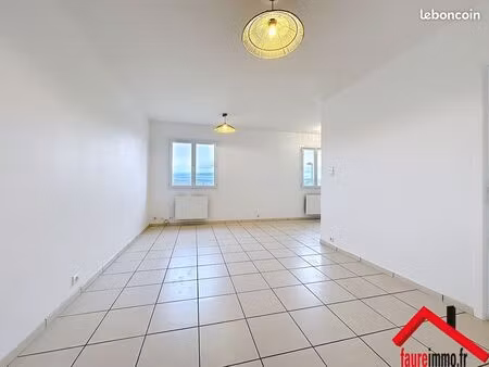 appartement 3 pièces 55 m²