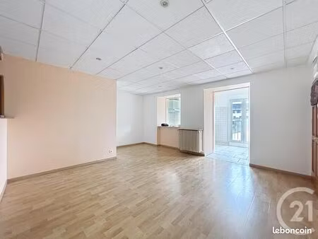 appartement 3 pièces 70 m²