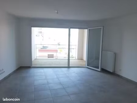 appartement 4 pièces 79 m²