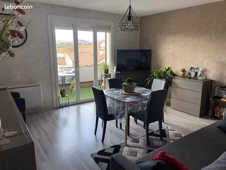 appartement t2 avec balcon