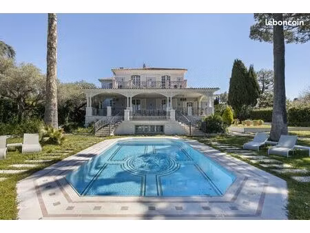 propriété 10 pièces 411 m²