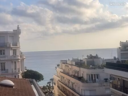 studio lumineux avec terrasse et vue mer – triangle d'or
